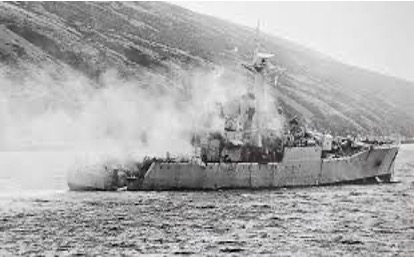 HMS Plymouth – trailing smoke!