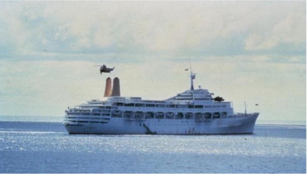 SS Canberra 1982